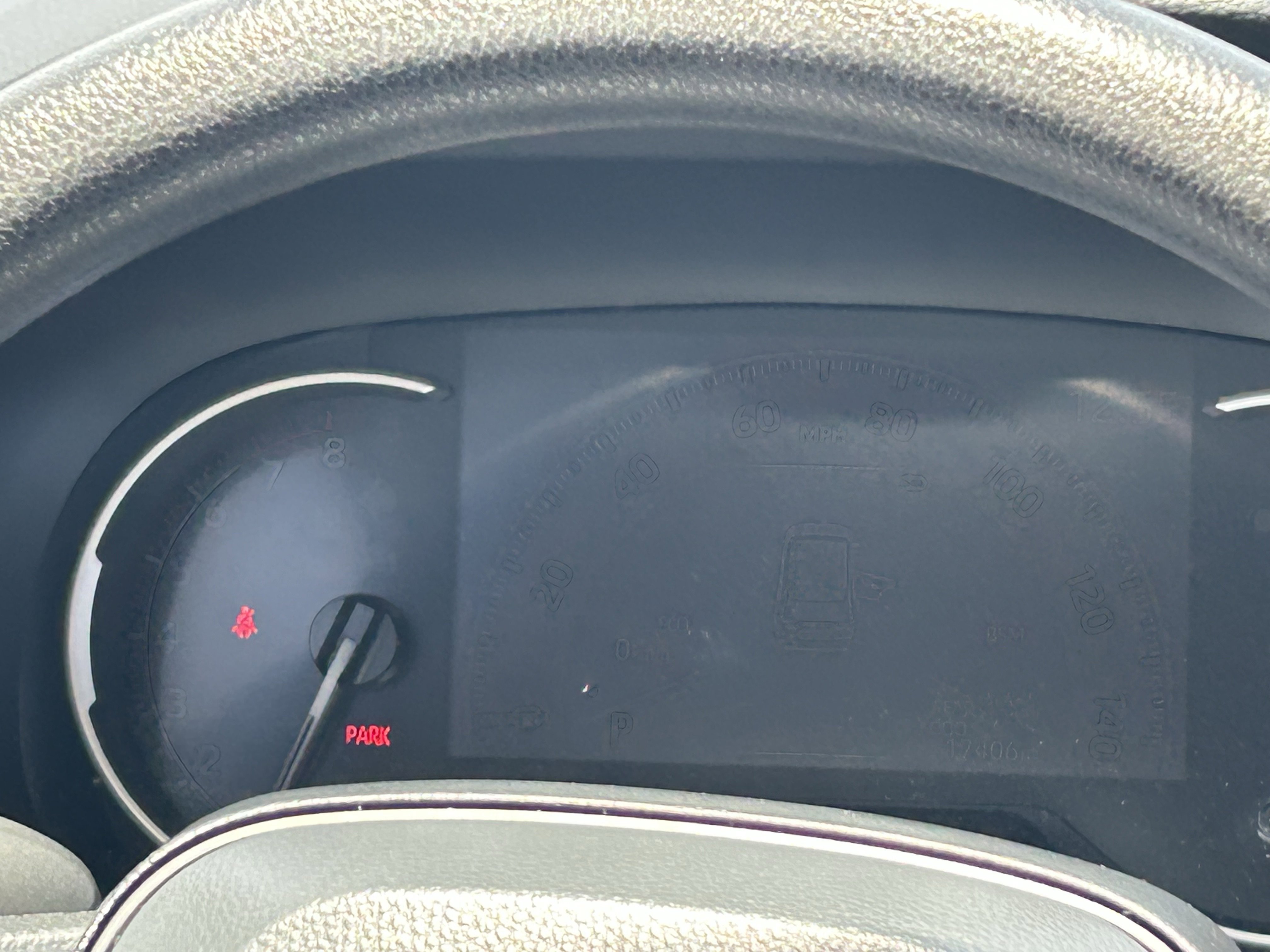 2025 Toyota RAV4 XLE - Photo 25