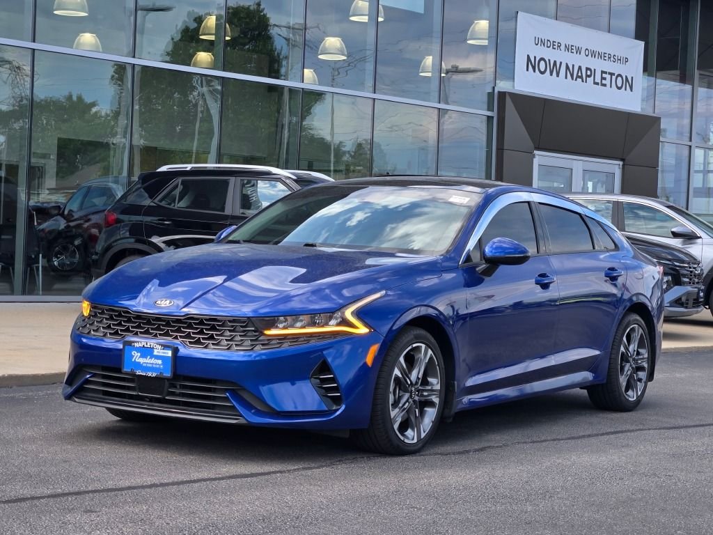 Used 2021 Sapphire Blue Kia EX image 32