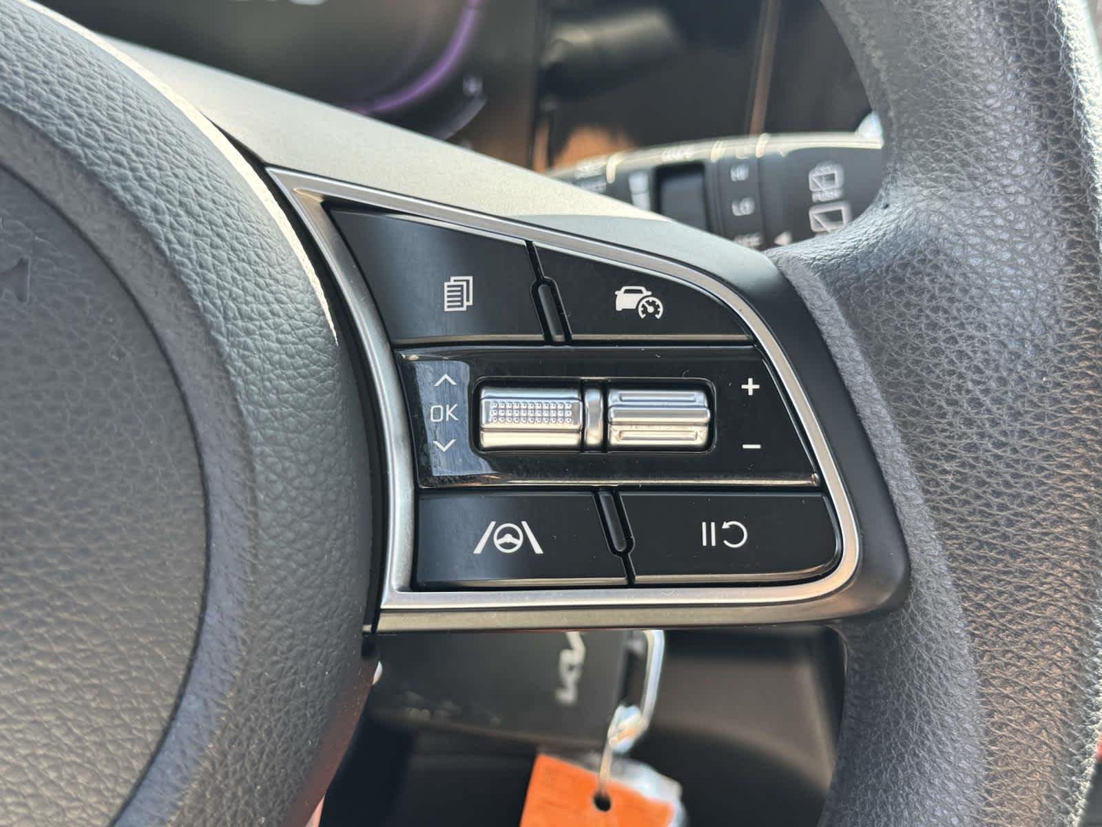 Used 2024 Neptune Blue Kia LX image 36