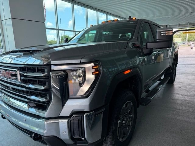 Used 2026 Silver GMC SLT image 3