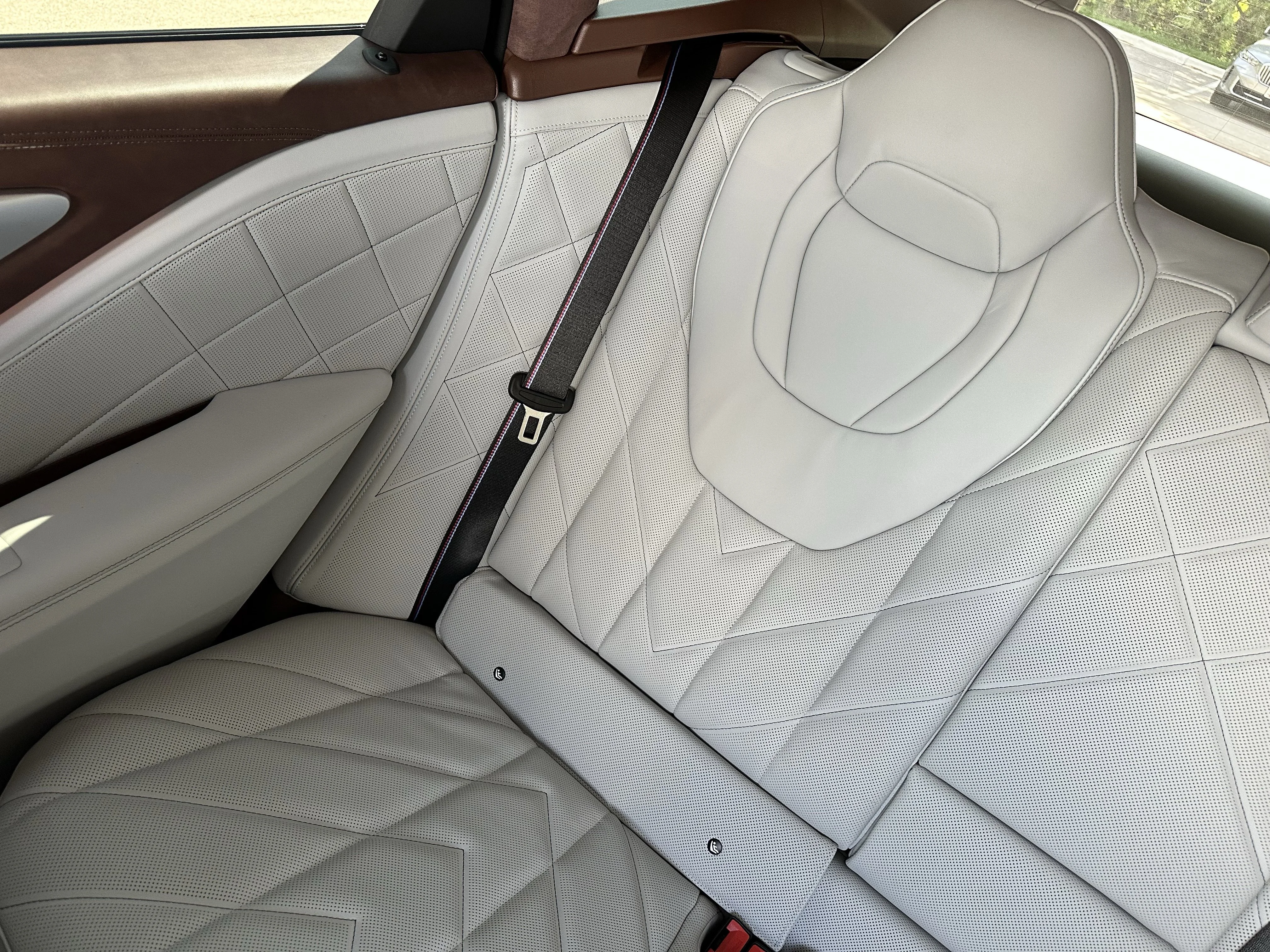 2026 BMW XM Base - Photo 17