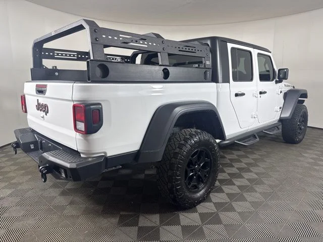 Used 2022 White Jeep Rubicon image 3