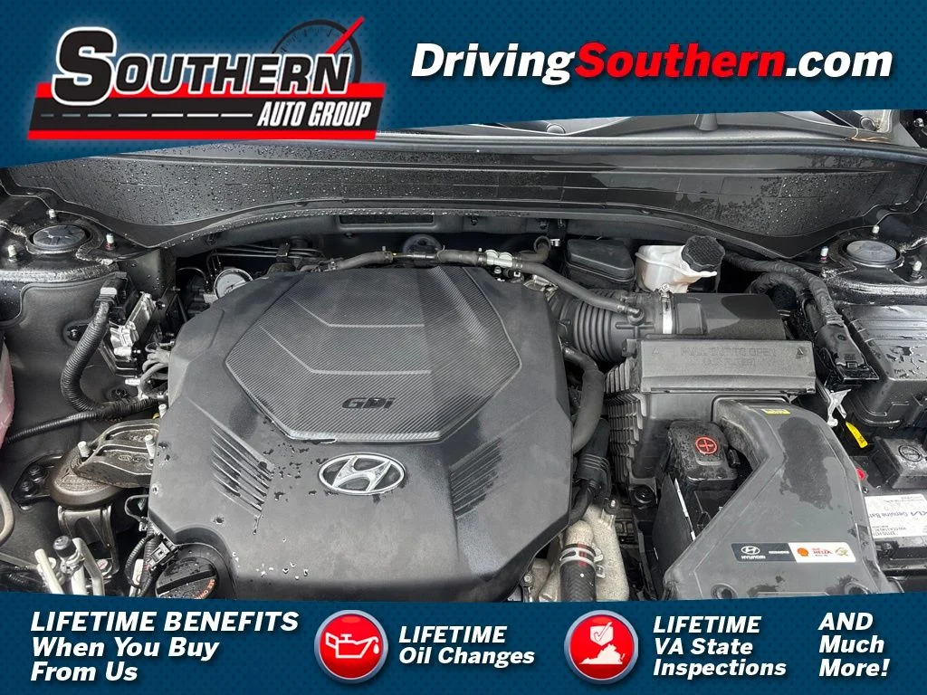 Used 2021 Black Hyundai Calligraphy image 1