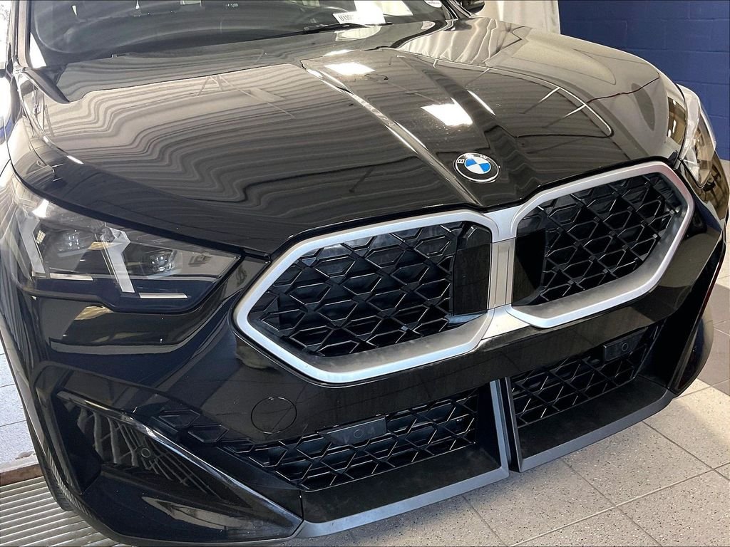 Used 2026 Black BMW xDrive28i image 32