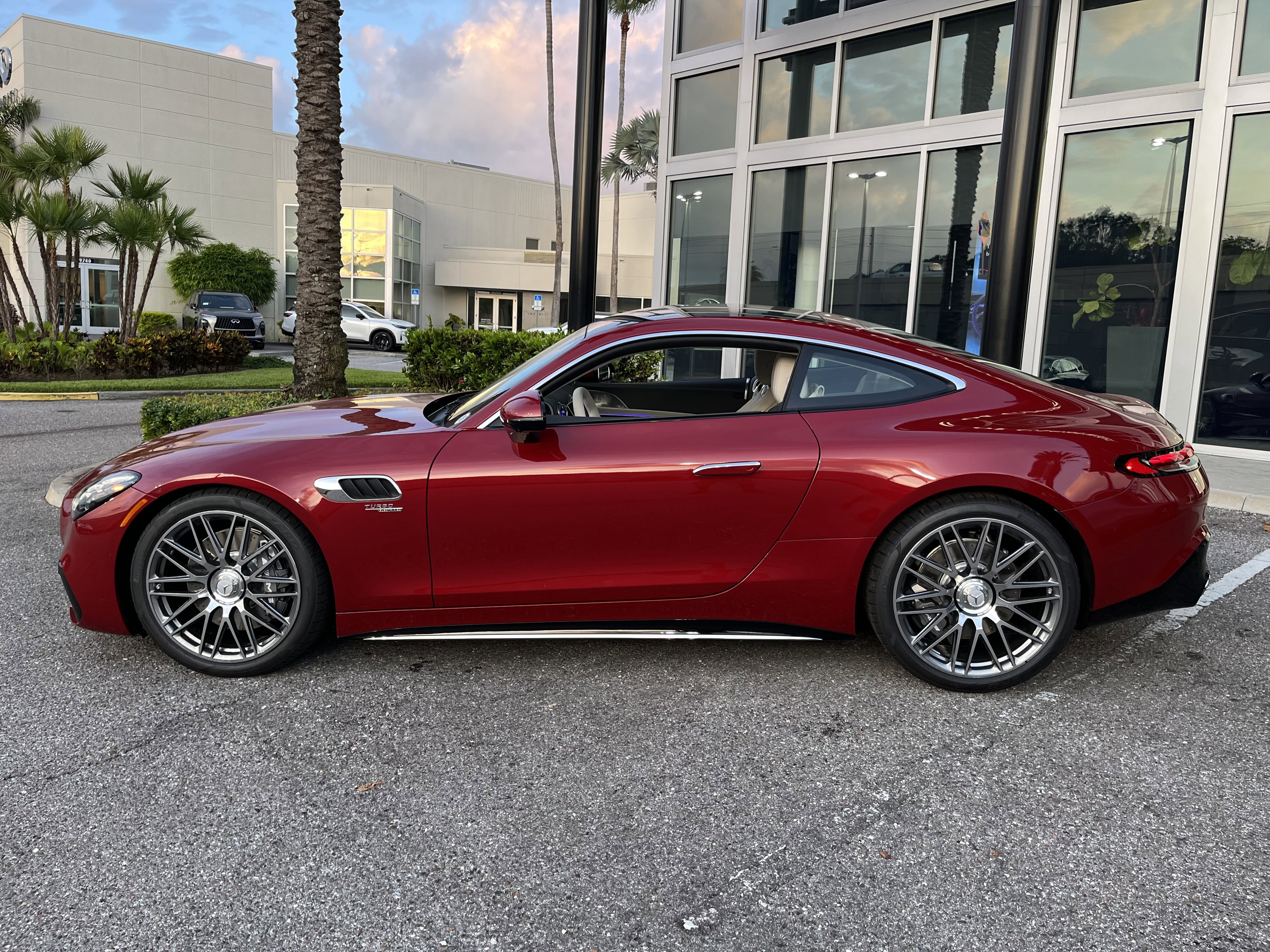 New 2026 MANUFAKTUR Patagonia Red Metallic Mercedes-Benz AMG® GT 43 image 32
