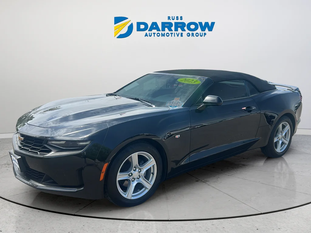 Used 2023 Black Chevrolet 1LT image 1