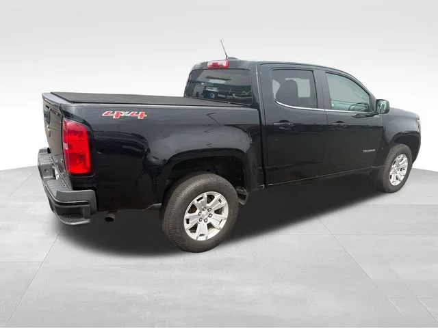Used 2018 BLACK Chevrolet 4WD LT image 6