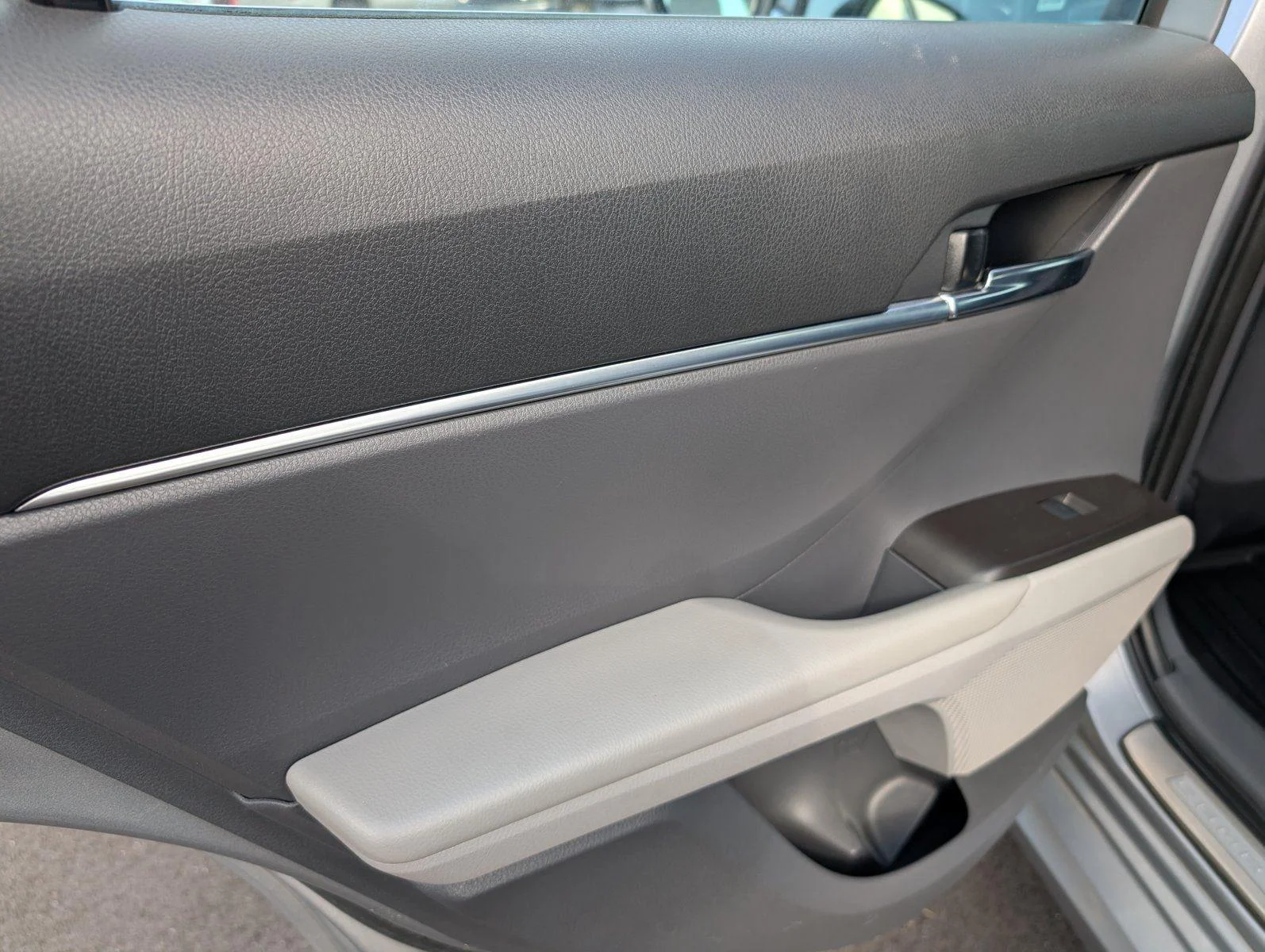 Used 2024 Celestial Silver Metallic Toyota LE image 32