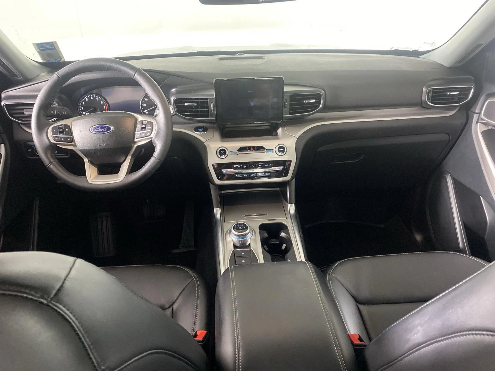 Used 2023 Carbonized Gray Ford XLT image 2
