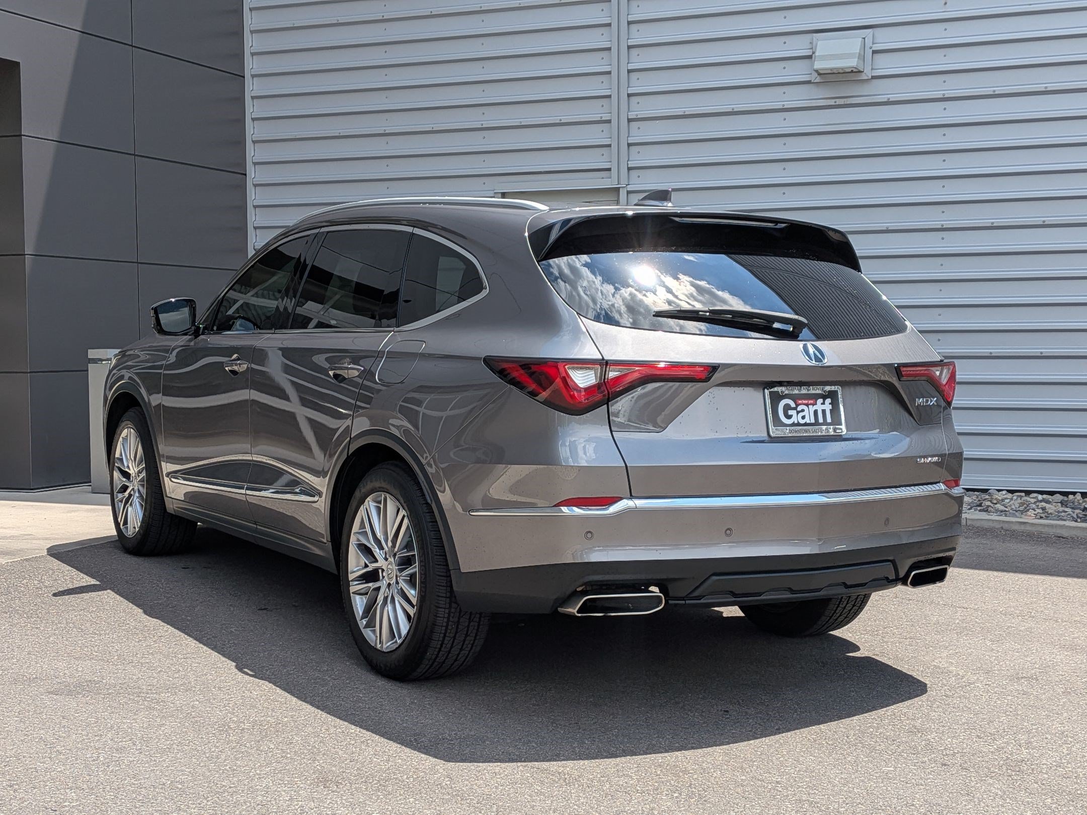 Used 2022 Liquid Carbon Metallic Acura w/Advance Package image 7