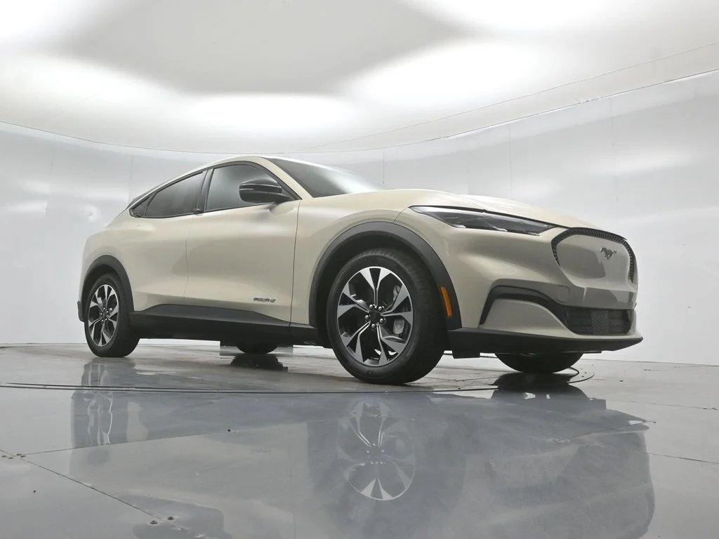 New 2026 Desert Sand Ford Select image 43