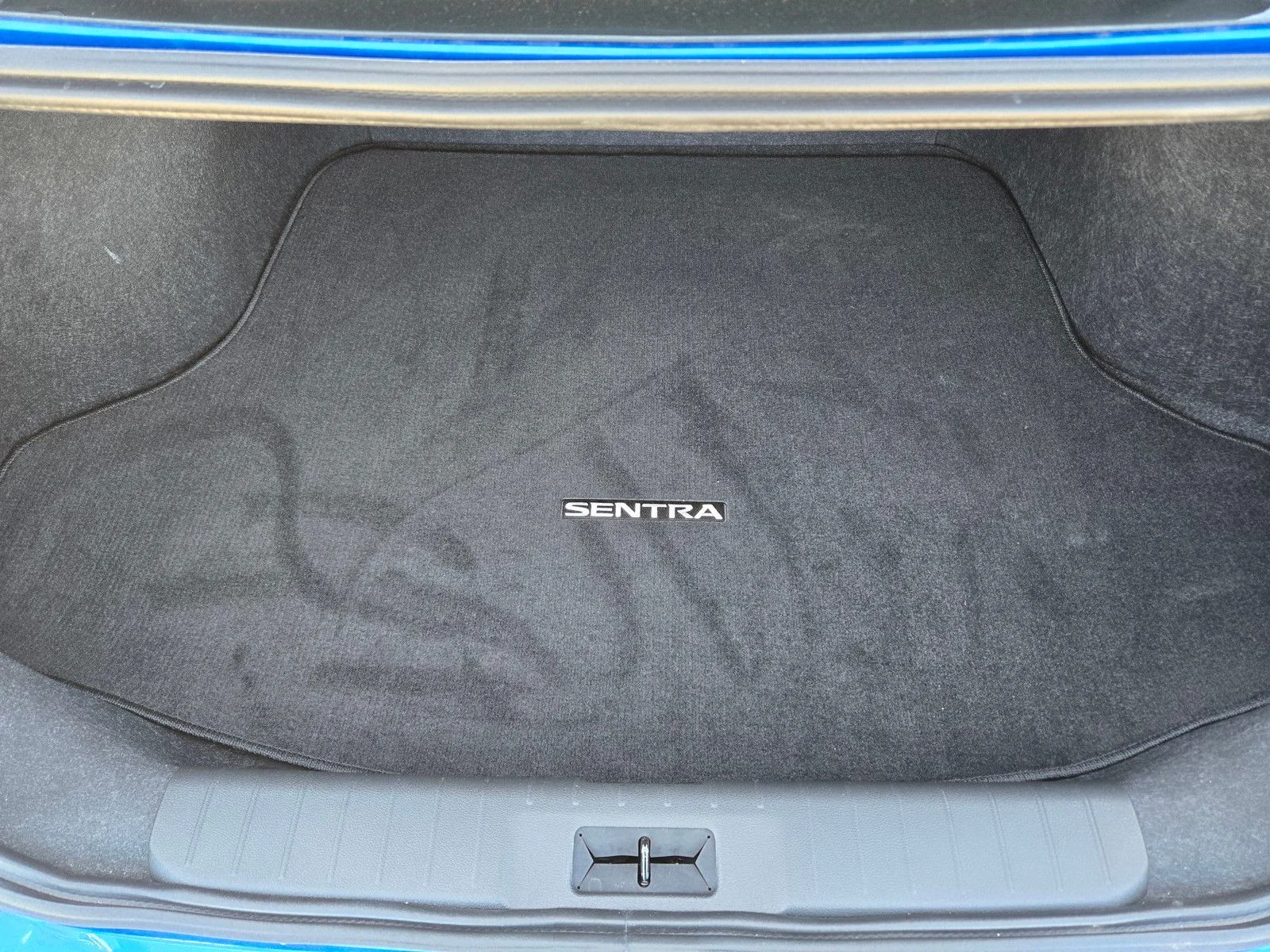 Used 2025 Electric Blue Metallic Nissan SV image 12