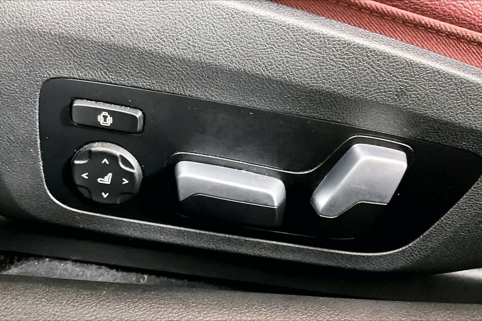 Used 2022 Brooklyn Grey Metallic BMW M240i xDrive image 33
