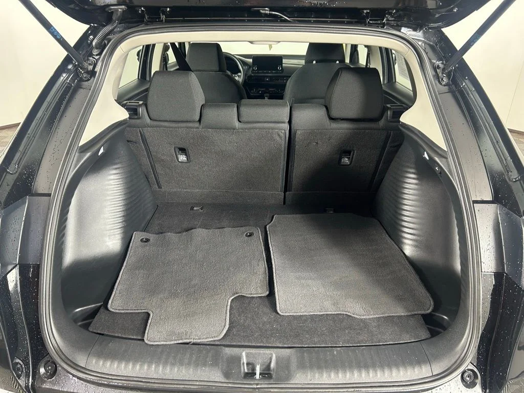 Used 2025  Honda LX image 21