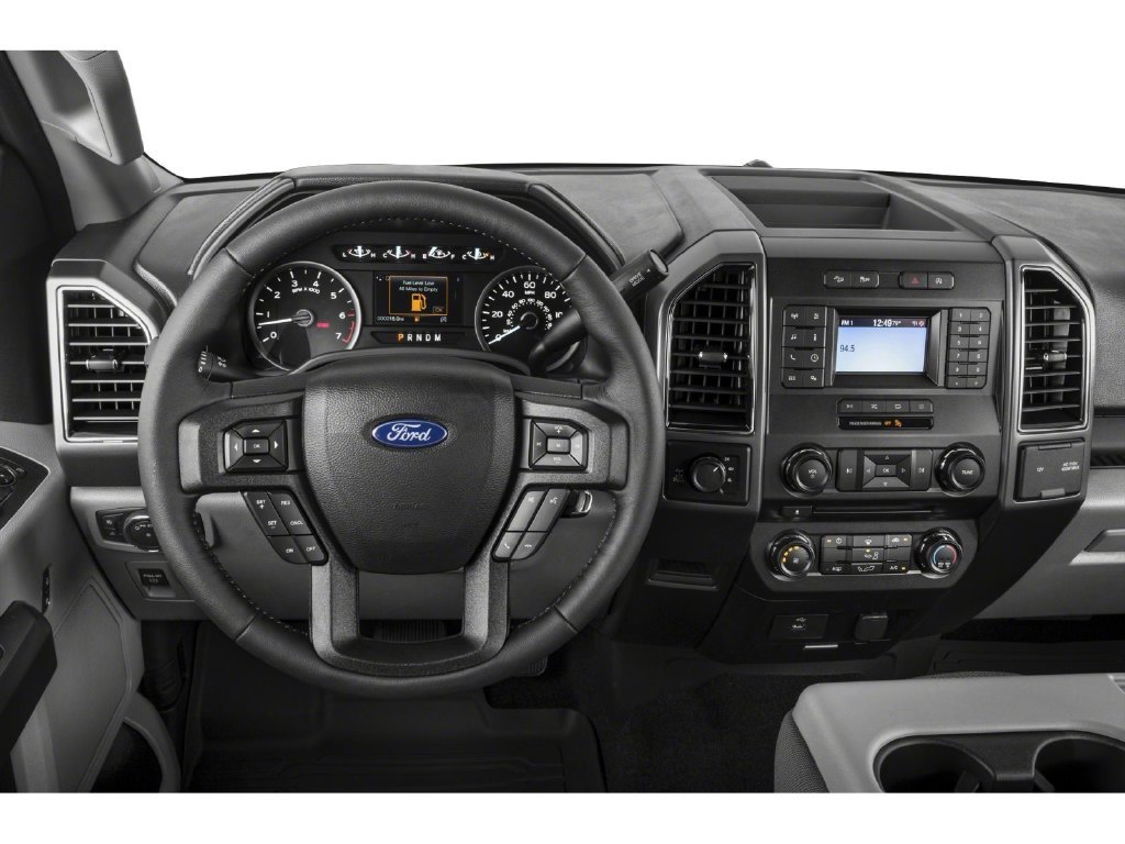 Used 2018 Silver Ford XLT image 4
