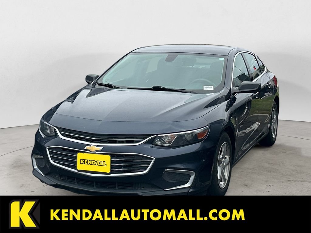 Used 2018 Blue Chevrolet LS image 1