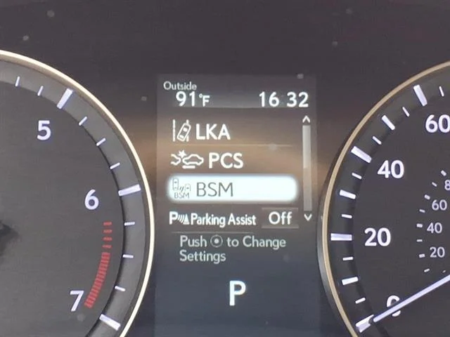Used 2019 Satin Cashmere Metallic Lexus Base image 8