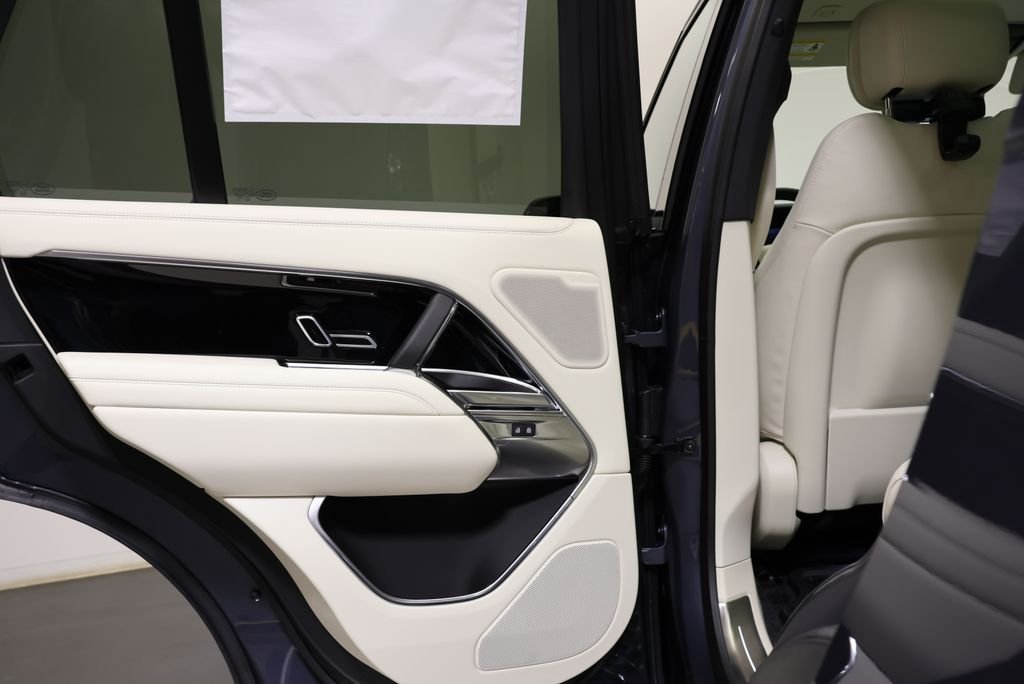 2026 Land Rover Range Rover SE - Photo 31