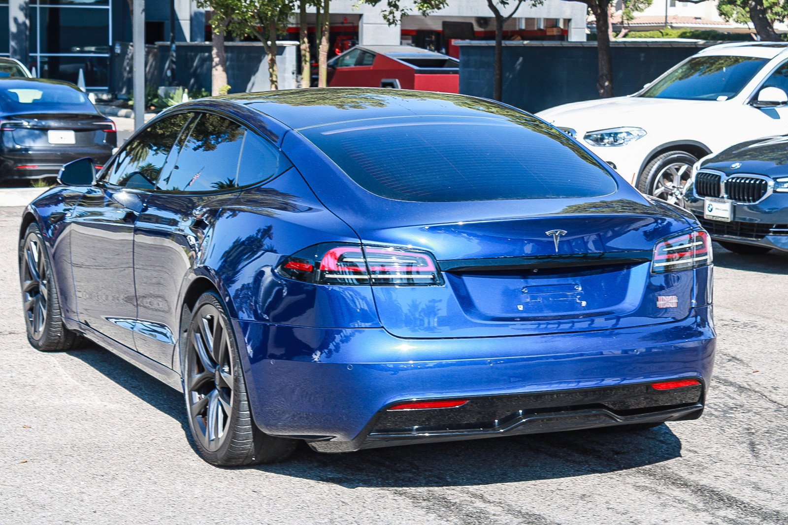 Used 2023 Deep Blue Metallic Tesla Plaid image 4