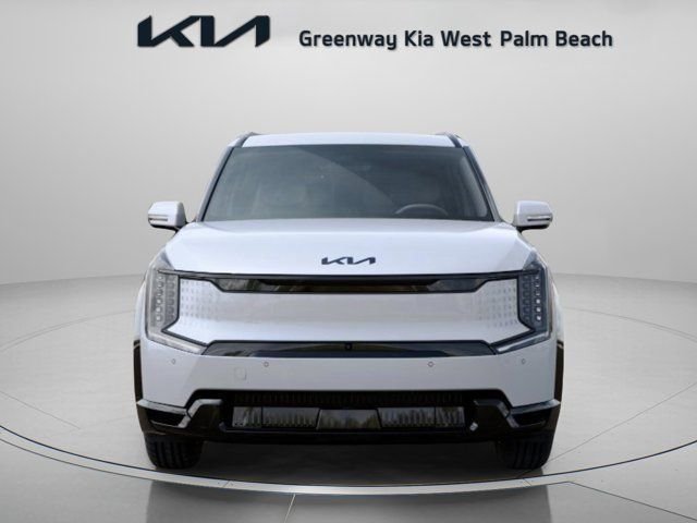 New 2026 White Kia Land image 8