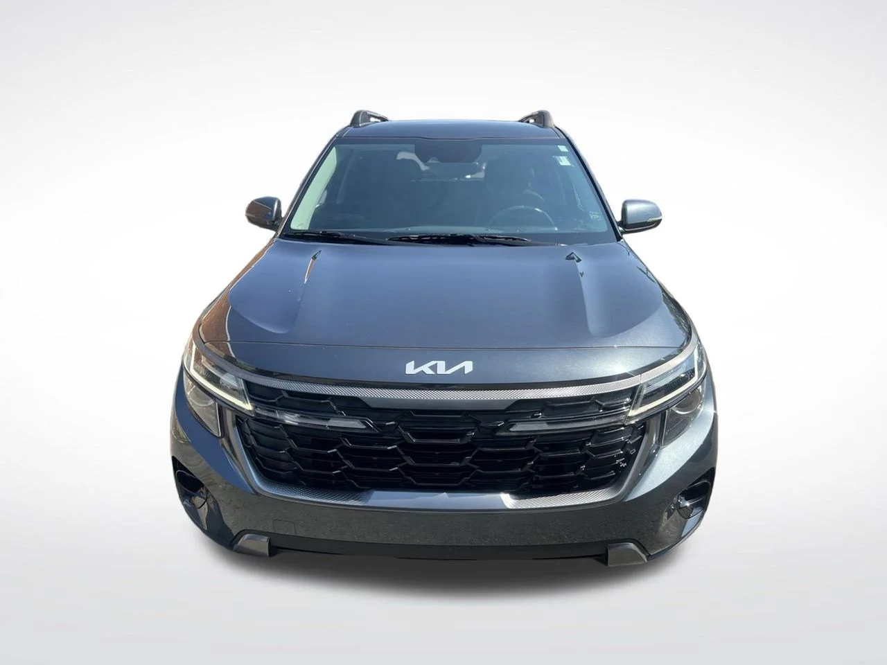 Used 2024 Gray Kia X-Line image 10