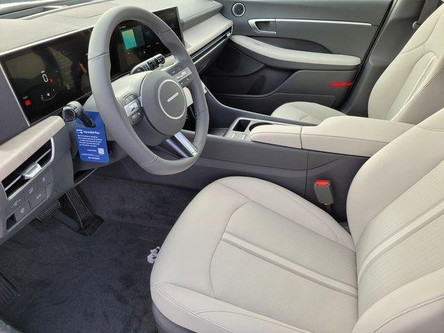 New 2026 White Hyundai SEL image 11