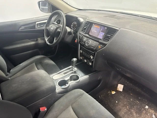 Used 2017 White Nissan SV image 24