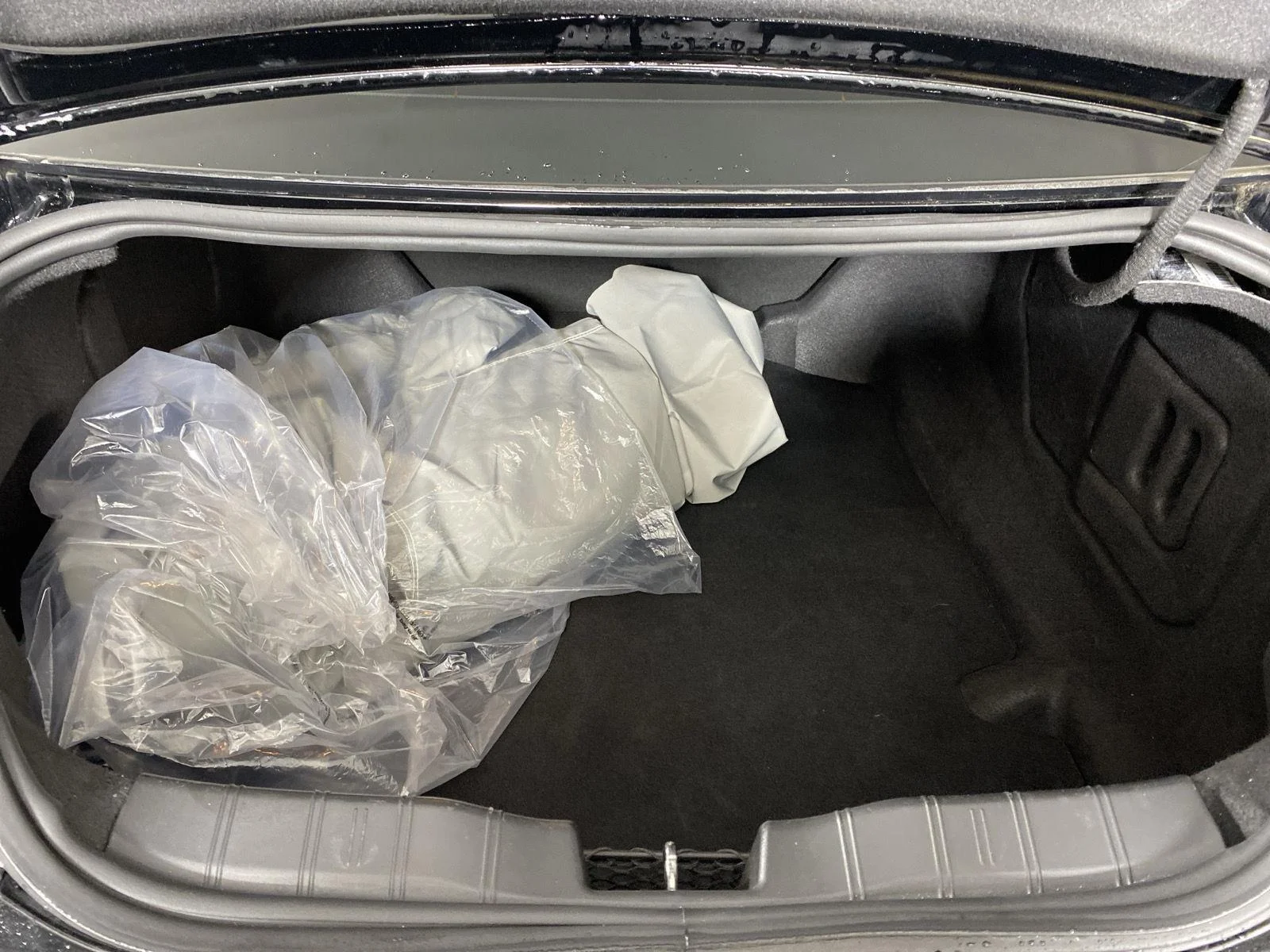 Used 2018 Black Chevrolet 2SS image 25
