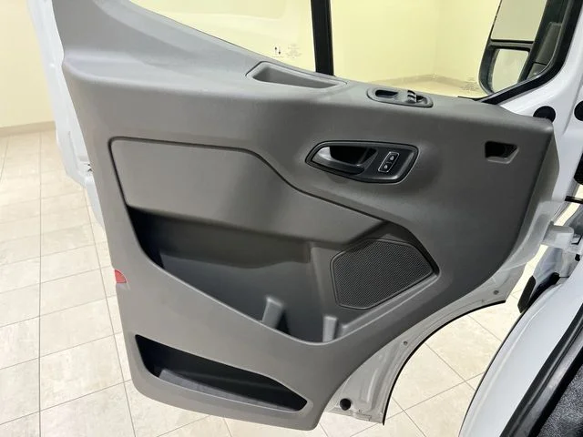 2025 Ford Transit Passenger Van XL - Photo 19