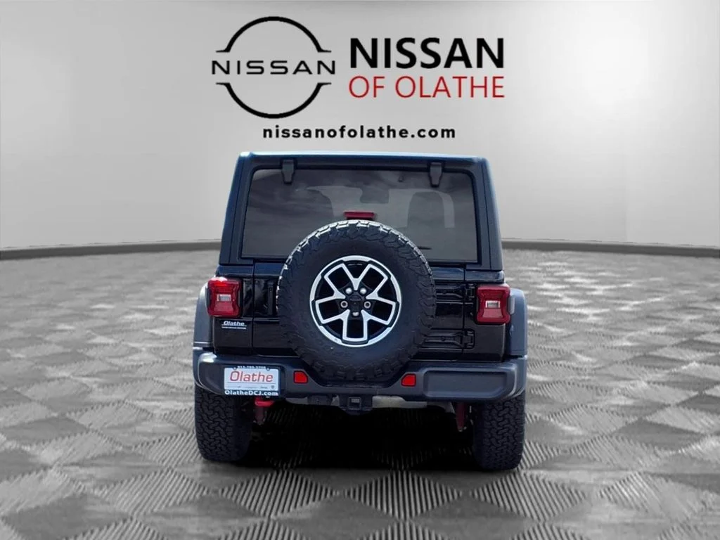 Used 2025 Black Jeep Rubicon image 29