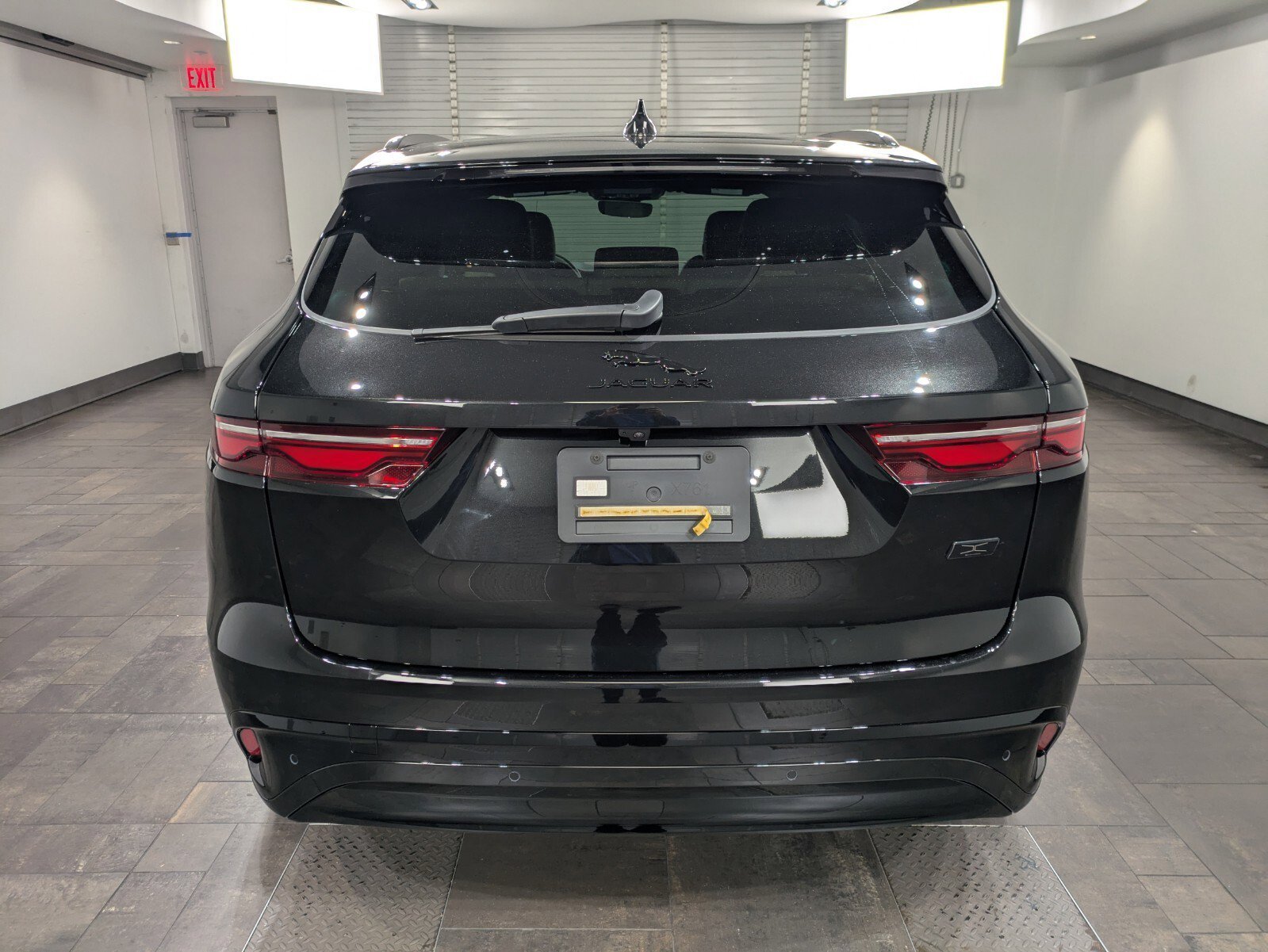 2026 Jaguar F-Pace R-Dynamic S - Photo 5