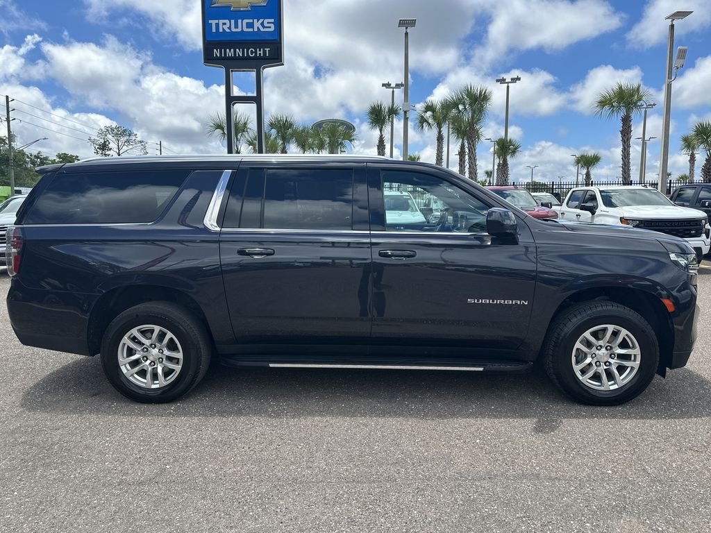 Used 2024 Dark Ash Metallic Chevrolet LT image 17