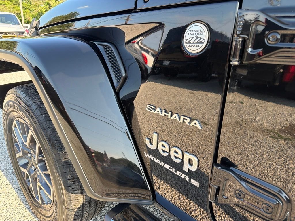 Used 2024 Black Jeep Sahara image 11