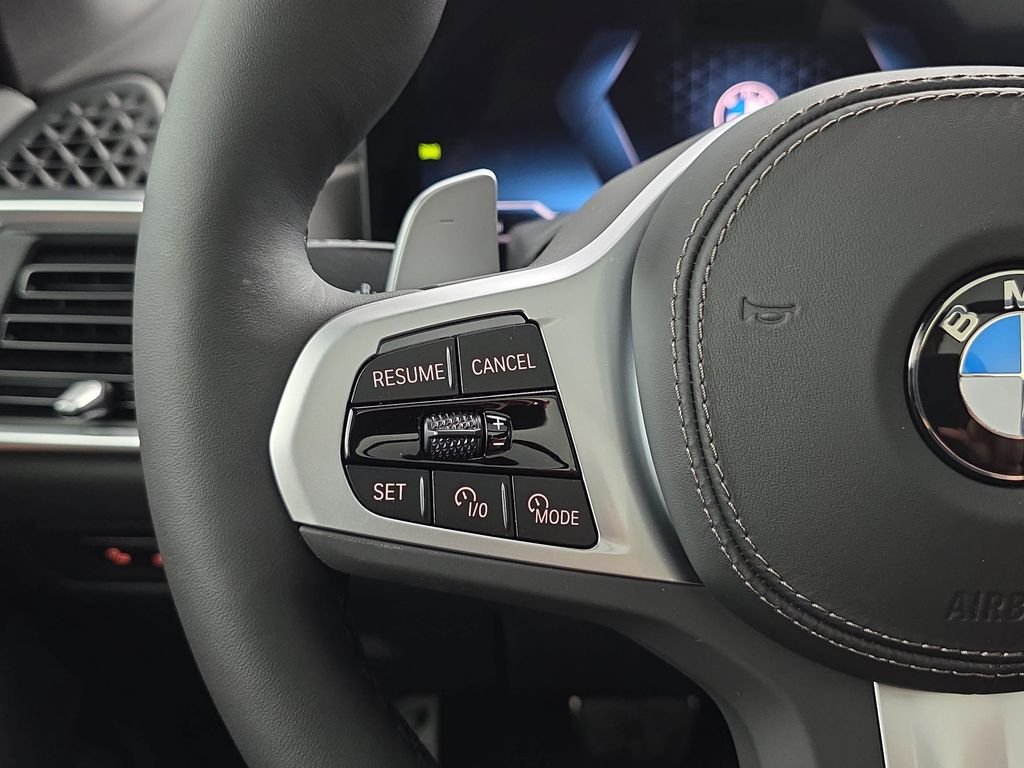 New 2026 Mineral White Metallic BMW xDrive40i image 17