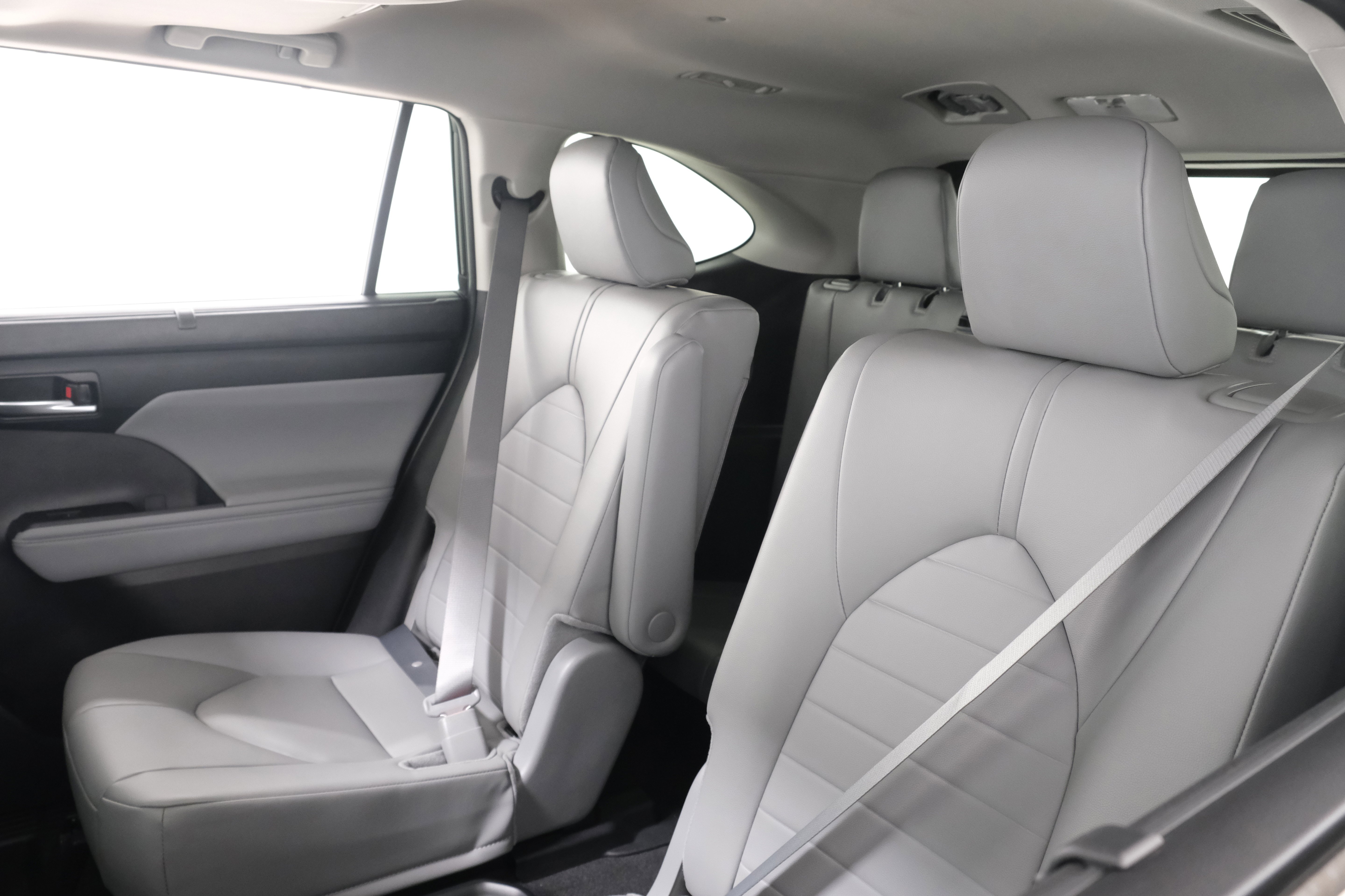 2024 Toyota Highlander XLE - Photo 33