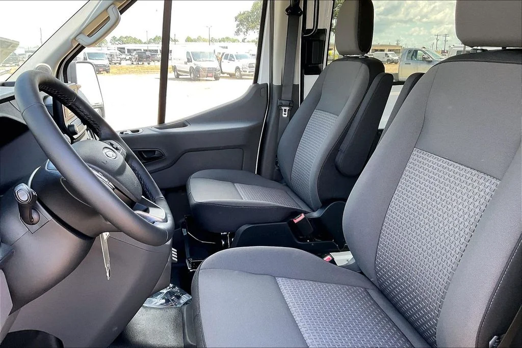 Used 2024 White Ford Base image 6
