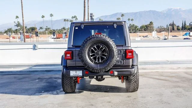 New 2026 Granite Crystal Metallic Clear-Coat Exterior Paint Jeep Rubicon X image 10