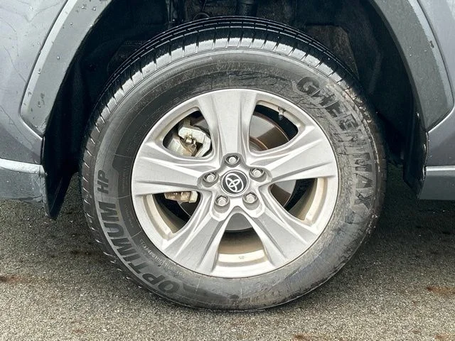 Used 2025 Gray Toyota XLE image 17