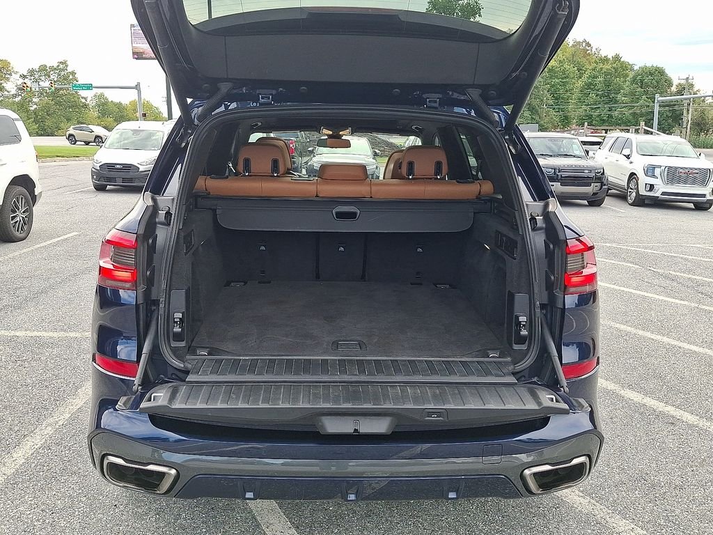 Used 2022 Blue BMW M50i image 30