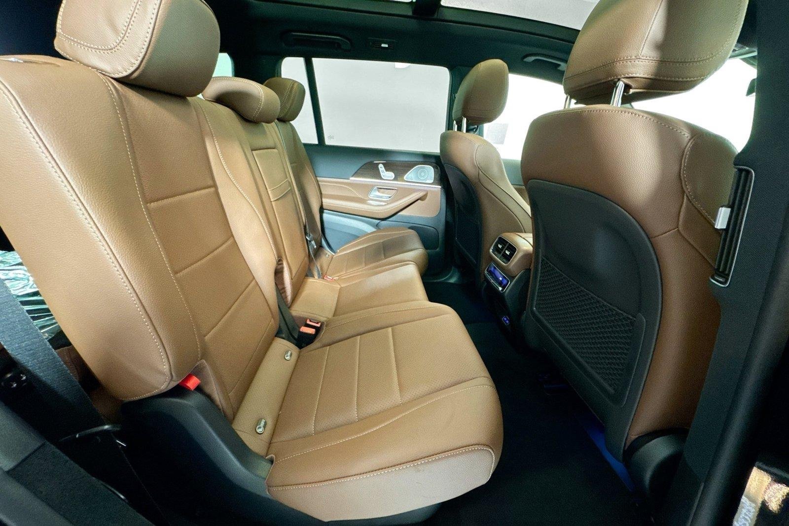 New 2026 Obsidian Black Metallic Mercedes-Benz GLS 450 image 25