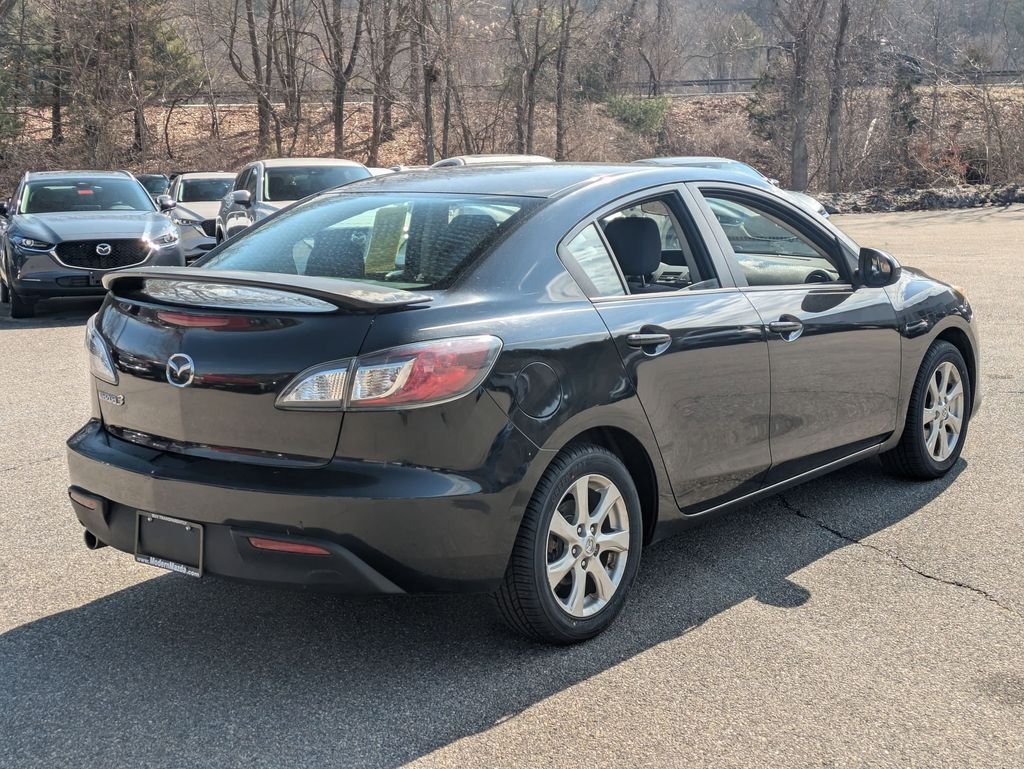 Used 2010 Mazda MAZDA3 i Touring with VIN JM1BL1SG0A1140996 for sale in Thomaston, CT