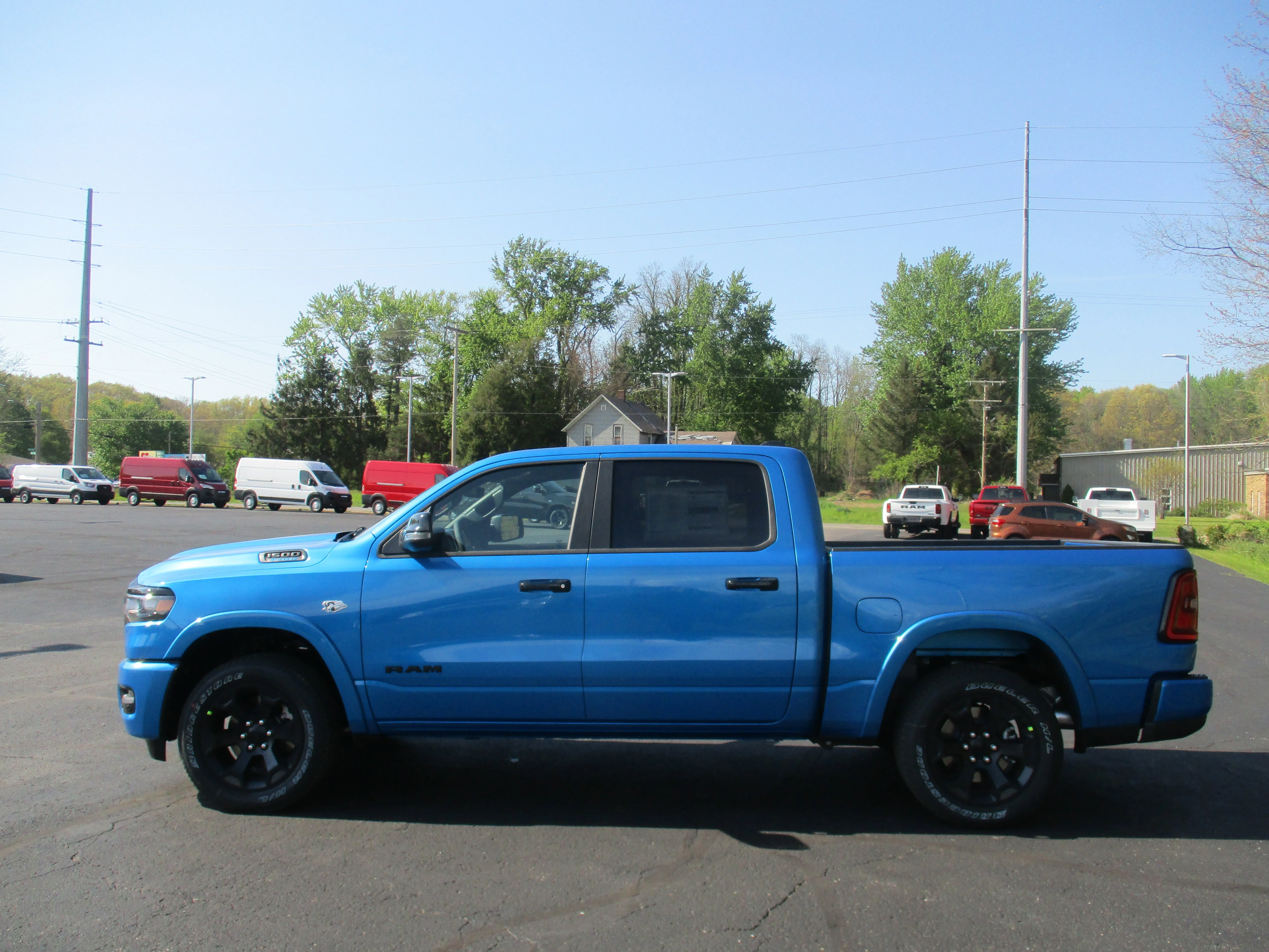 New 2026 Hydro Blue Pearl-Coat Exterior Paint RAM Big Horn image 34