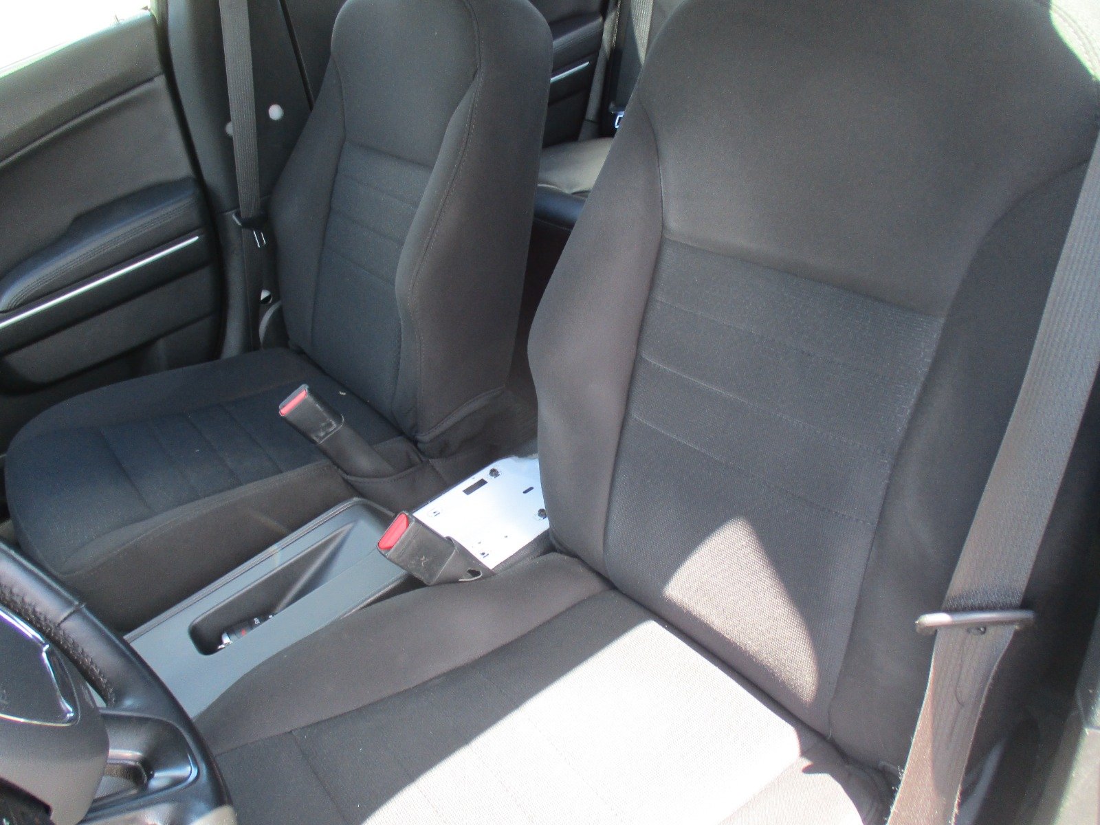 Used 2023 WHITE Dodge Police image 13