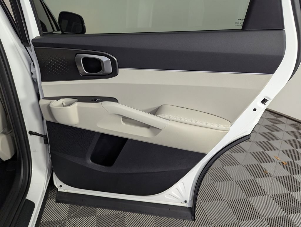 New 2026 Glacial White Pearl Kia S image 33