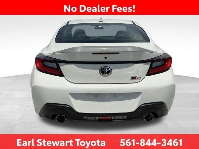 Certified Used 2025 HALO Toyota  image 6