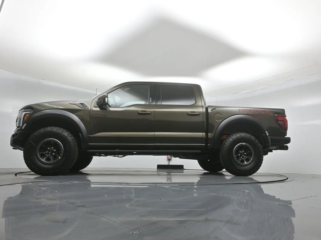 New 2026 Shelter Green Ford Raptor image 7