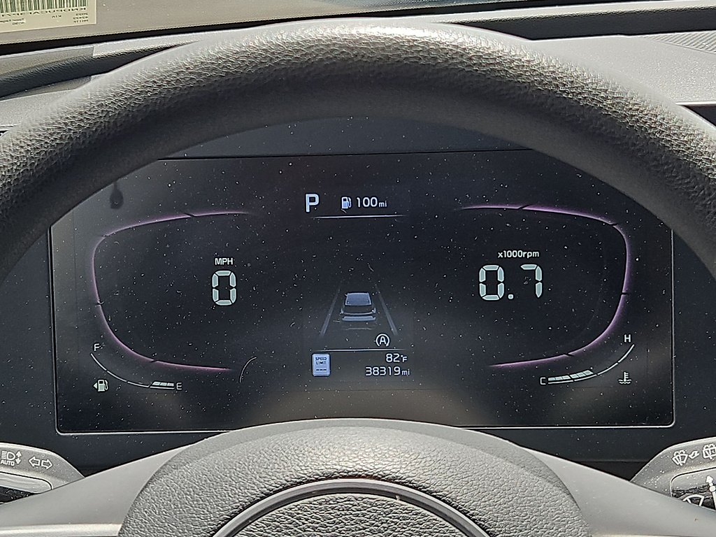 Used 2023 Snow White Pearl Kia LX image 19