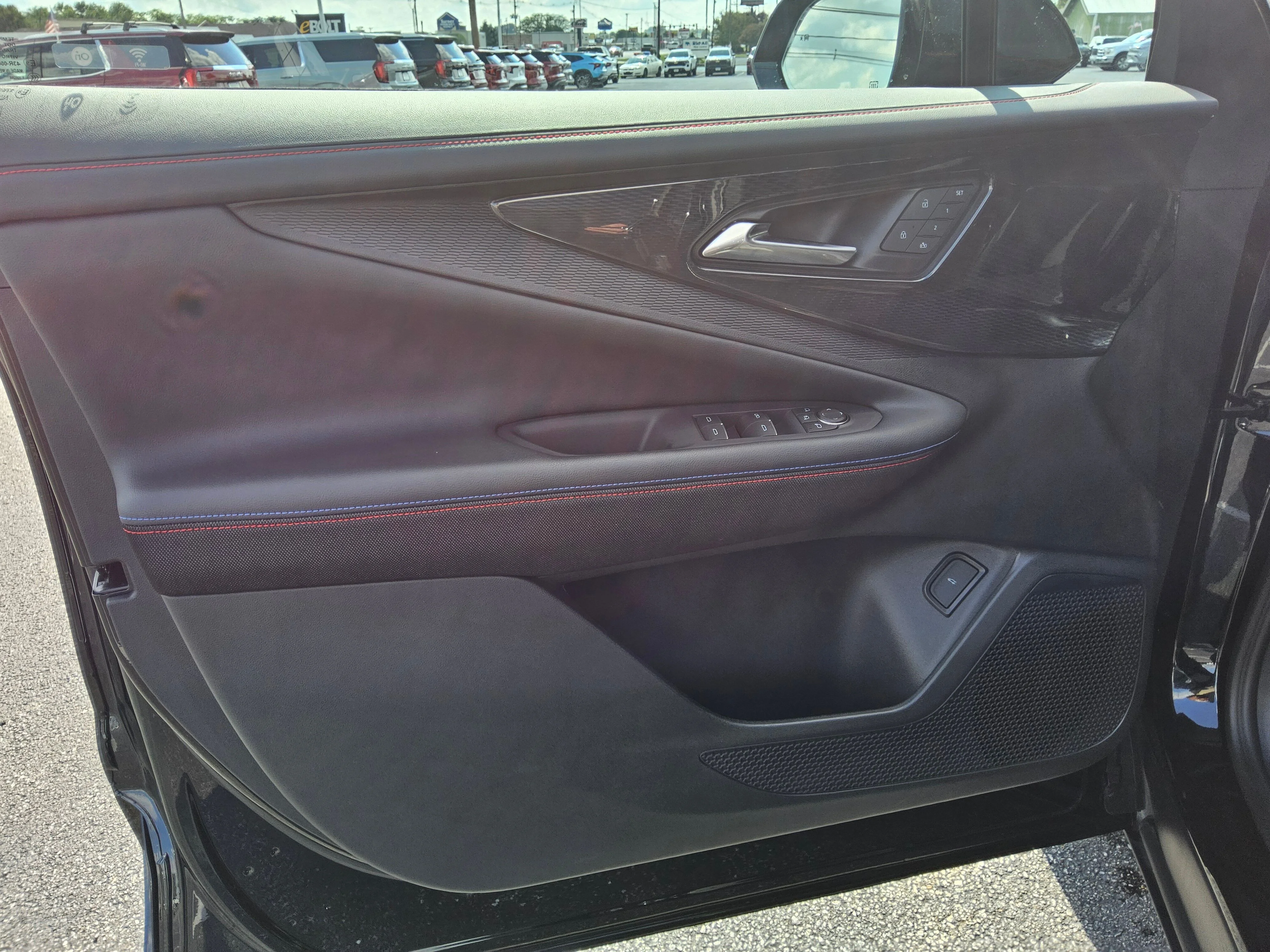 2024 Chevrolet Blazer EV RS - Photo 20