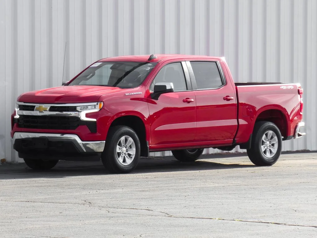 Used 2026 Red Chevrolet LT image 44