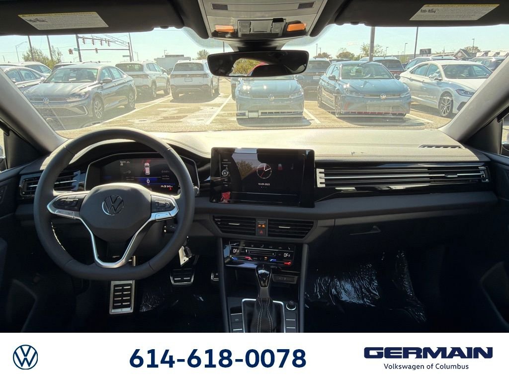 2026 Volkswagen Jetta Sport - Photo 15